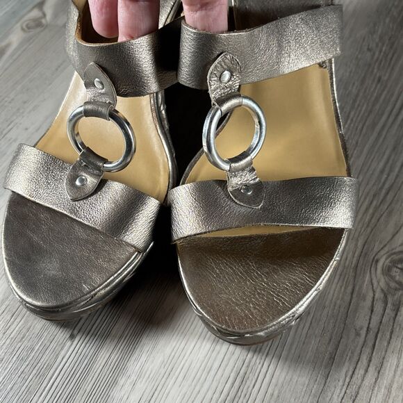 Michael Kors Marin Slide MC Gold Bronze 3.5” Wedge Sandal Silver Ring US 9 - Picture 5 of 16